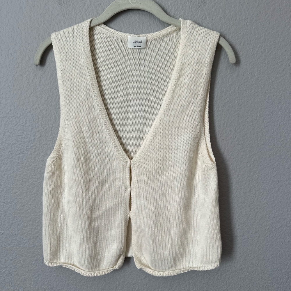 Aritzia Sweater Vest - Picture 2 of 7